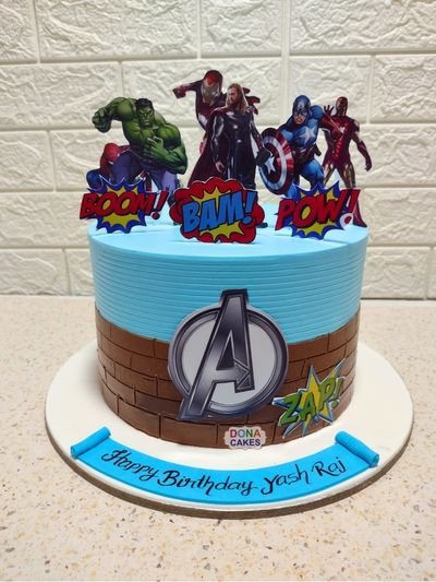 Avengers Comic Cake