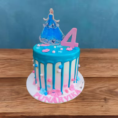 Frozen Elsa Drip Cake