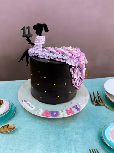 Glamorous Black & Floral Fantasy Cake