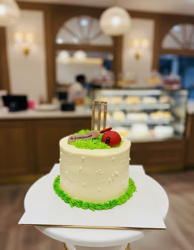 Cricket Glory Cake
