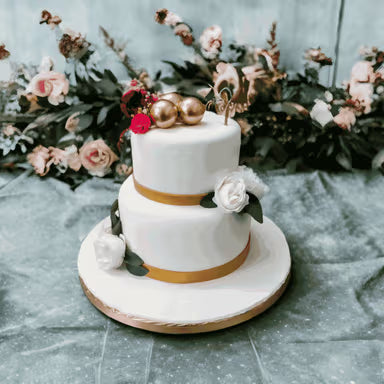 Elegant White & Gold Tiered Wedding Cake