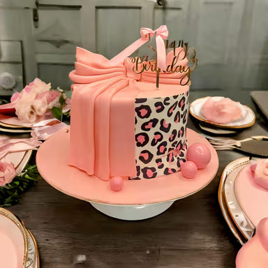 Chic Leopard & Drape Cake