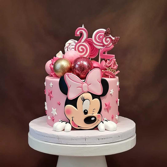 Minnie Mouse Lollipop Cake