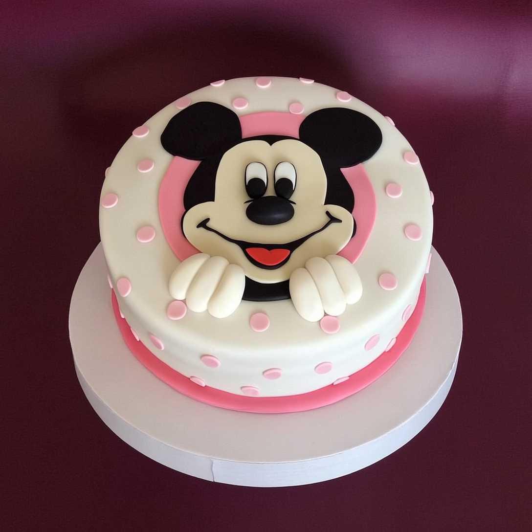 Mickey Mouse Cute Cake
